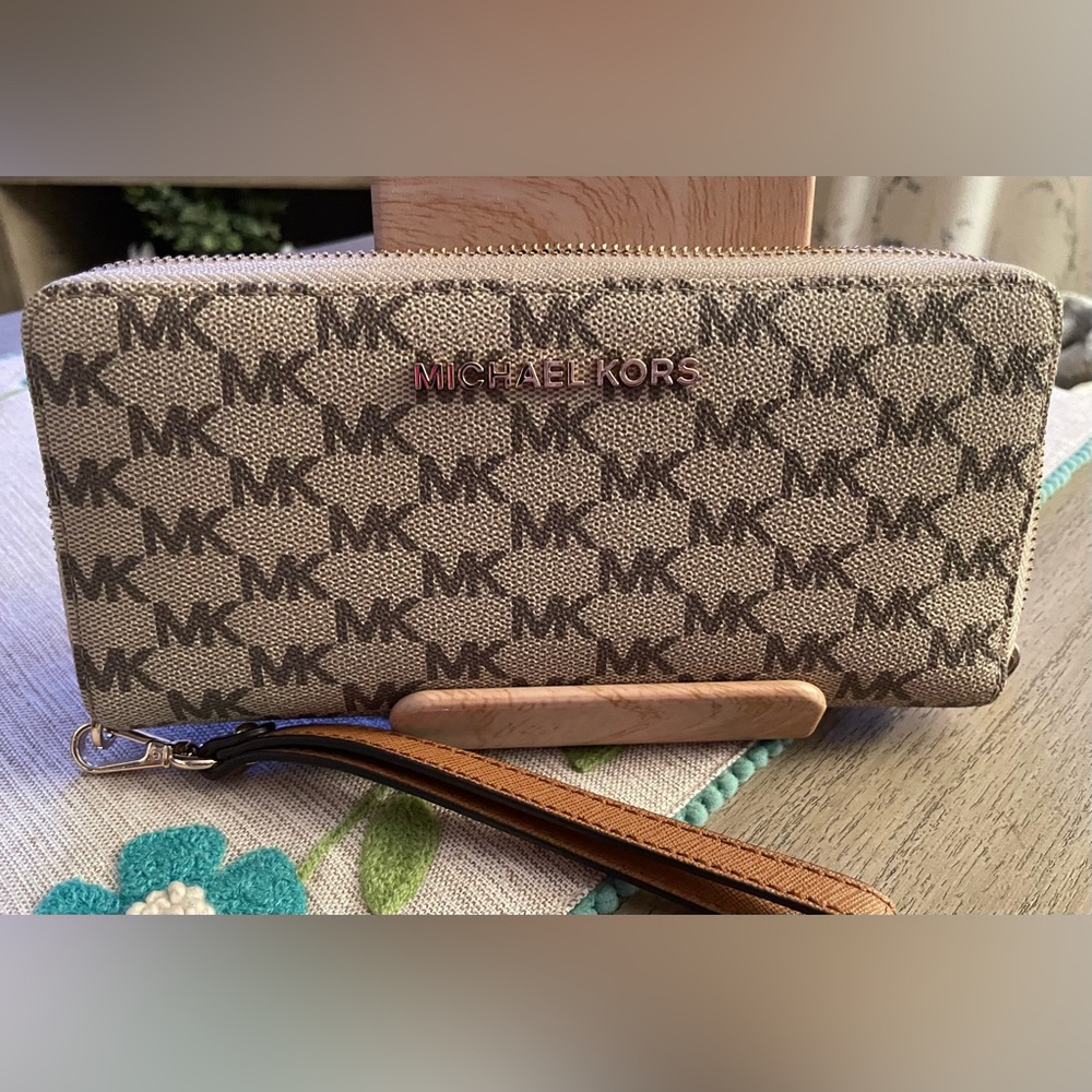 Michael Kors cream and brown Monogram Wristlet